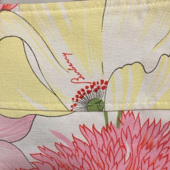 NWOT Burberry London Womens’ Floral Cotton Mini Skirt. Made in Italy. Size 6. - Picture 5 of 11